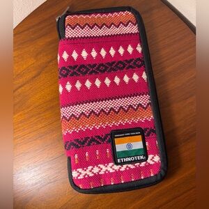 Ethnotek Chiburi Travel Document Organizer